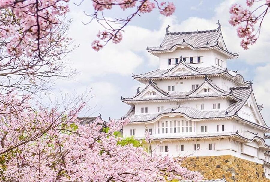 From Osaka: Himeji Castle, Arima Onsen & Mt. Rokko Day Tour - Koko-en Garden gives the morning a quieter rhythm