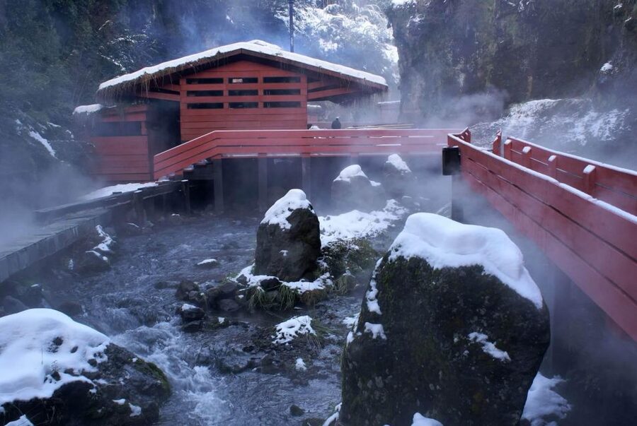 From Pucón: Geometric Hot Springs - Transport is the weak link