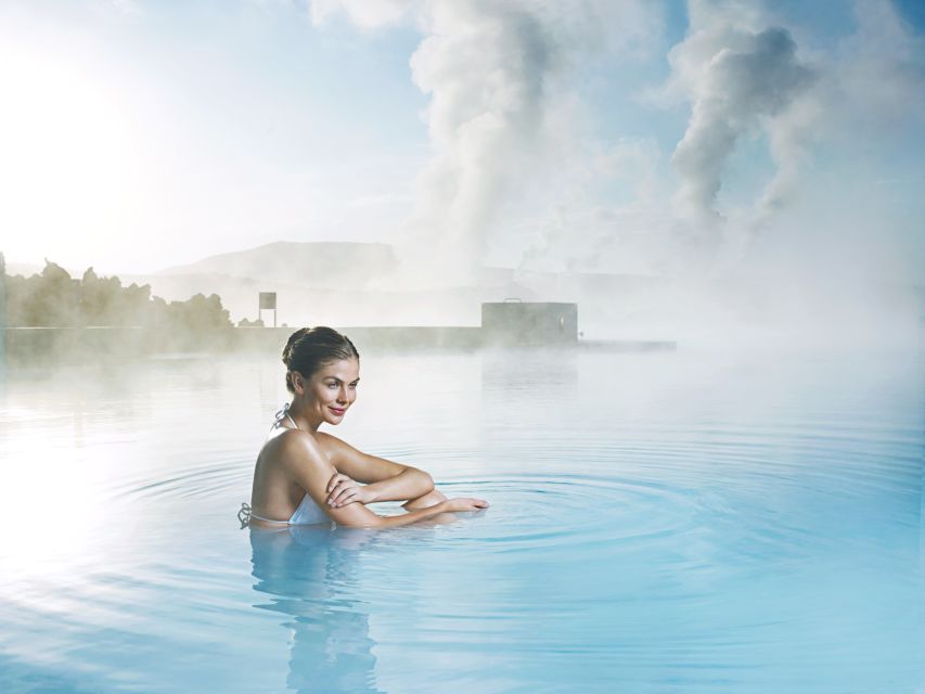 From Reykjavik: Blue Lagoon and Northern Lights Tour - Who will enjoy this day most?