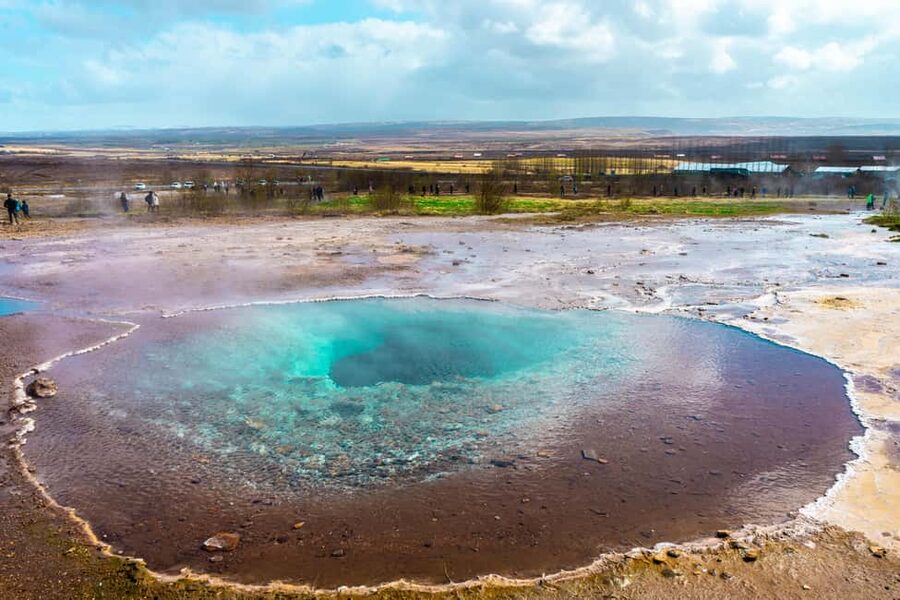 From Reykjavik: Golden Circle & Secret Lagoon Day Tour - Geysir and Strokkur: wait for the earth to perform