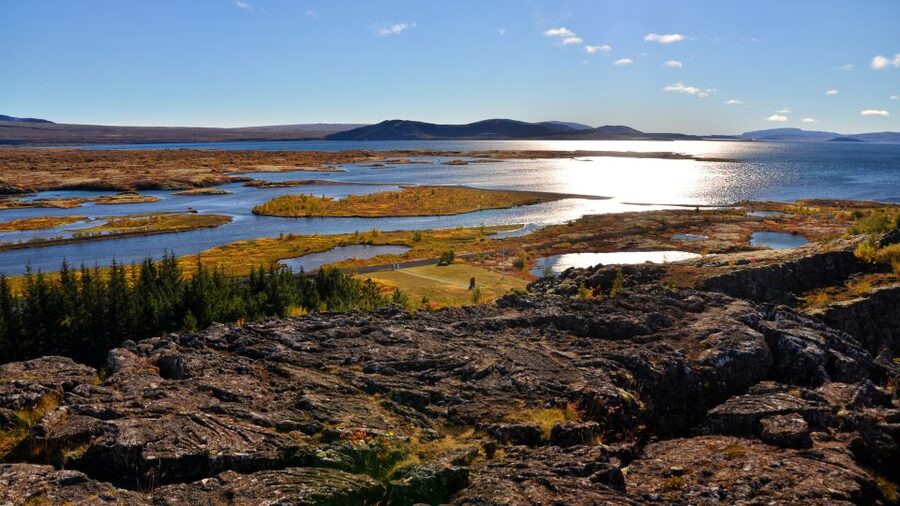 From Reykjavik: Golden Circle & Secret Lagoon Guided Tour - Weather, clothing, and the pace of the day