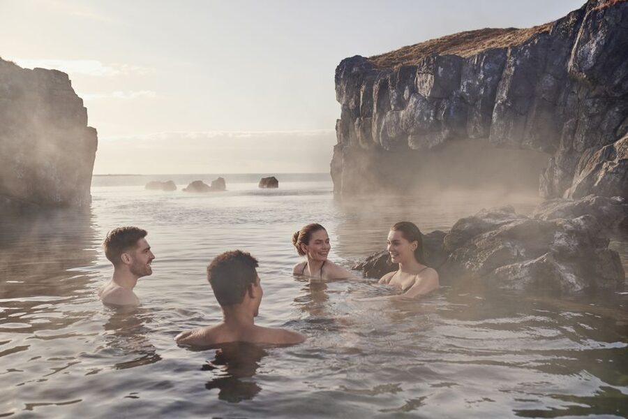 From Reykjavik: Reykjanes Geopark Tour and Sky Lagoon Visit - Sky Lagoon and the seven-step ritual