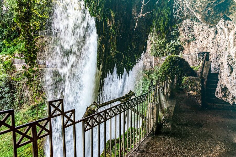 From Thessaloniki: Pozar Thermal Baths and Edessa Day Trip - Orma turns lunch into part of the experience