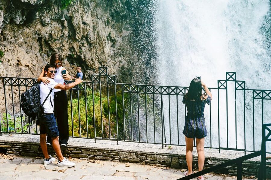 From Thessaloniki: Pozar Thermal Baths and Edessa Day Trip - Edessa and the waterfalls