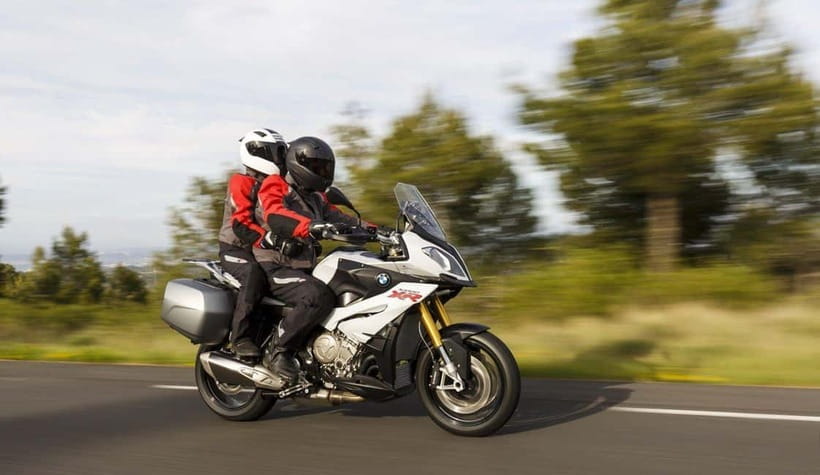 From Tokyo: Private Motorcycle Tour - Fuji, Hakone, Onsen - Shakushi Pass and the roads riders come for
