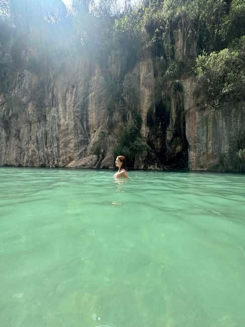 From Valencia: Hot Springs + Waterfalls + Surprise Stop - The surprise stop