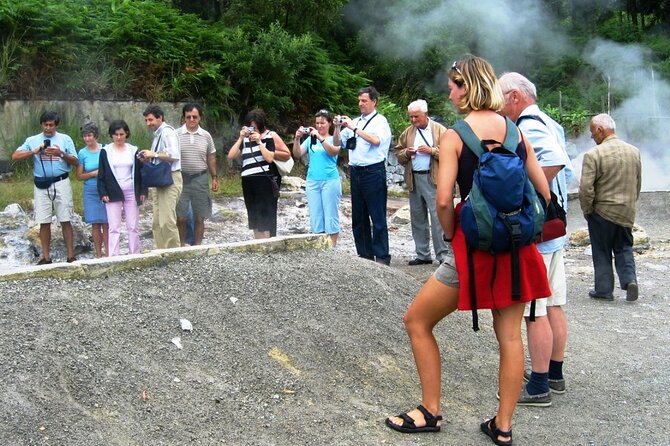 Full-Day Furnas Adventure: Lake, Fumaroles and Thermal Pools - A small group changes the feel of the day