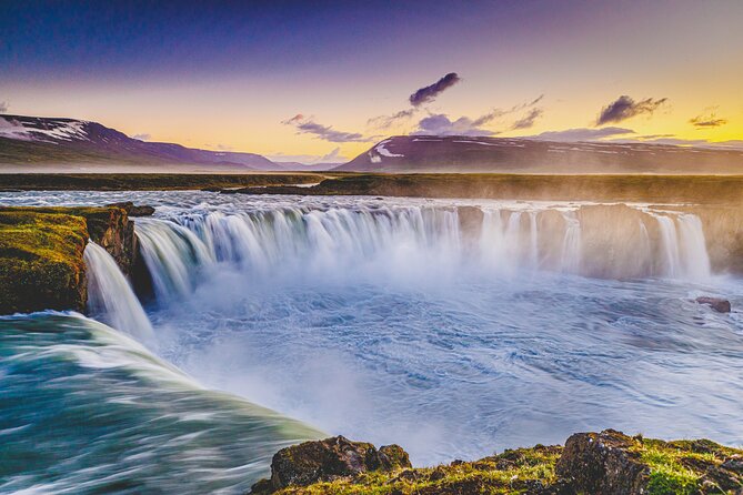 Full day Lake Myvatn Classic tour - Grjótagjá Cave and Iceland’s moving plates