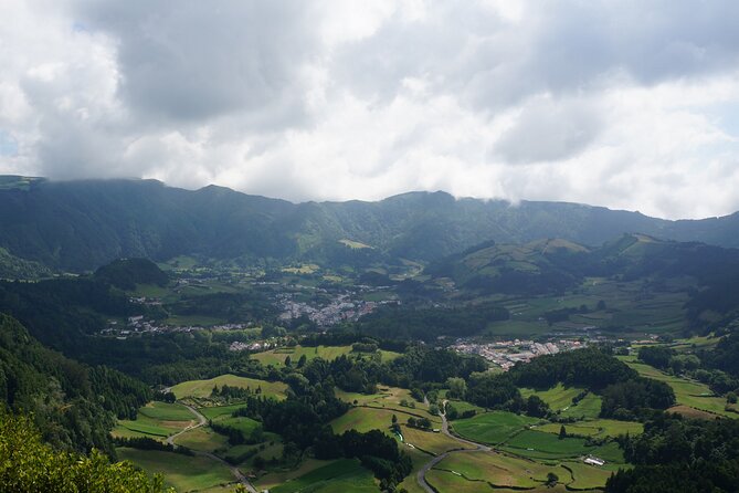 Full-Day Private São Miguel Tour with Furnas and Hot springs - Gorreana Tea, a working plantation visit