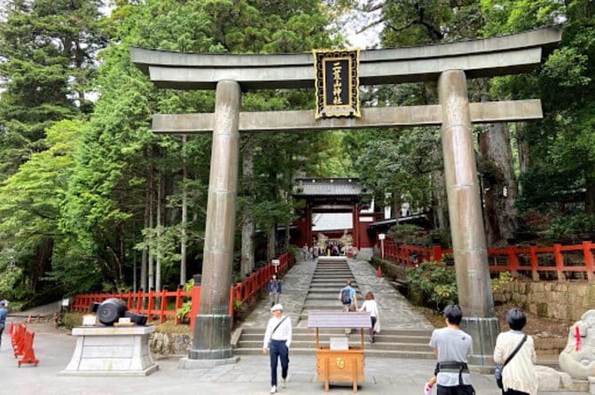 Full Day Tour at Mt. Fuji, Onsen, Lake Kawaguchi and Yamanaka - What to pack for a smoother day