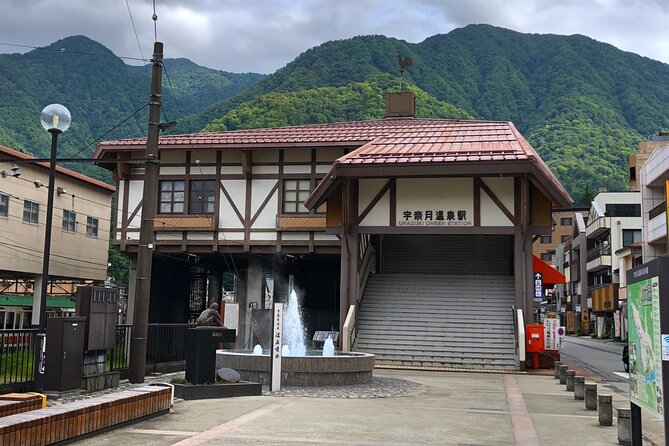 Full Day Tour to Kurobe Gorge and Unazuki Onsen from Kanazawa - Boarding the Kurobe Gorge trolley