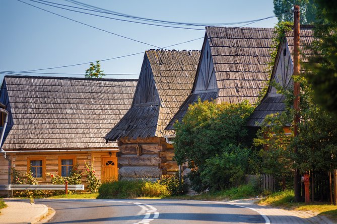 Full-Day Tour to Zakopane and Thermal Baths from Krakow - Gubalowka: the day’s big mountain view