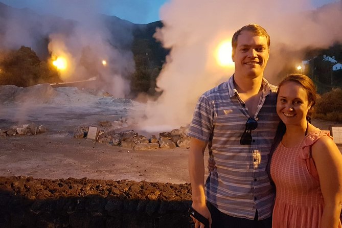 Furnas Night-Time Experience with Thermal baths and Dinner - Cozido das Furnas: dinner cooked underground