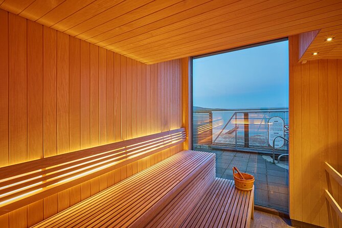 Golden Circle and Fontana Geothermal Spa Day Trip from Reykjavik - Fontana: the warm finish beside Lake Laugarvatn