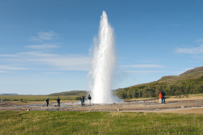 Golden Circle and Laugarvatn Fontana Geothermal Tour from Reykjavik - Thingvellir National Park: where rock and government meet