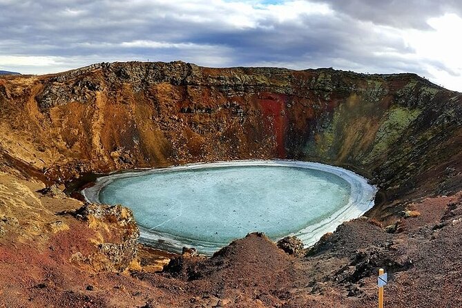 Golden Circle, Kerid Crater & Geothermal Lagoon -Small Group Tour - Geysir and Strokkur, Iceland’s timed show