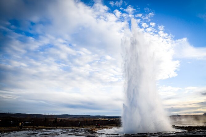Golden Circle, Secret Lagoon & Friðheimar (Small Group) - The guide can shape the whole day
