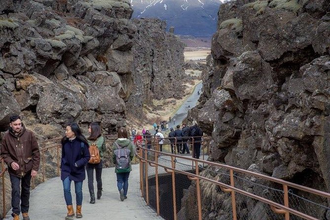 Golden Circle, Secret Lagoon & Kerið Small Group Tour - Geysir and Strokkur: keep your camera ready