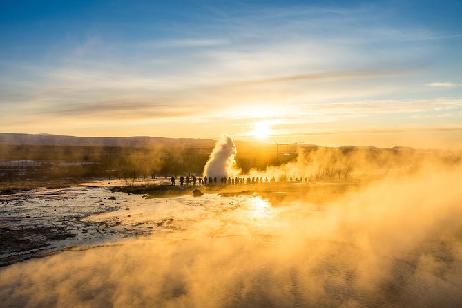 Golden Circle & Secret Lagoon Small-Group Day Tour from Reykjavik - Þingvellir: where Iceland’s parliament and plates meet