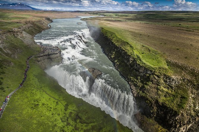 Golden Circle Tour Including Blue Lagoon Admission from Reykjavik - Guides, group size, and the feel of the day