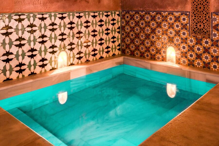 Granada: Hammam Al Ándalus with Massage - Who will enjoy this, and who should skip it?