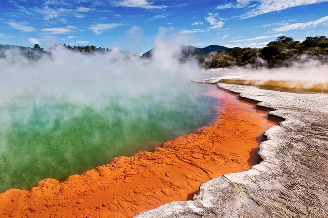 Half-Day Tour - Ex Rotorua: WAI-O-TAPU Thermal Wonderland - Lady Knox Geyser at 10:15am