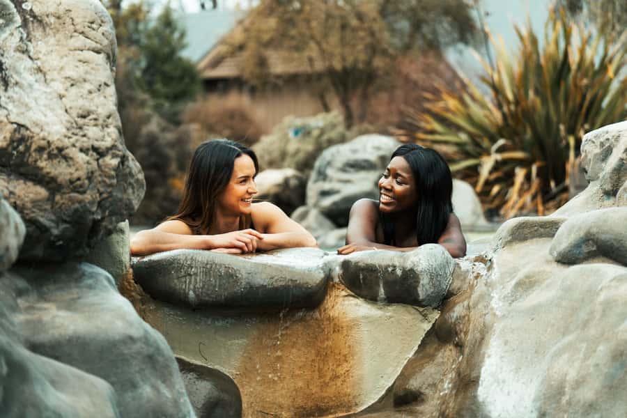 Hanmer Springs: Thermal Pools Single or Return Entry Ticket - Moving from sulphur pools to the lazy river