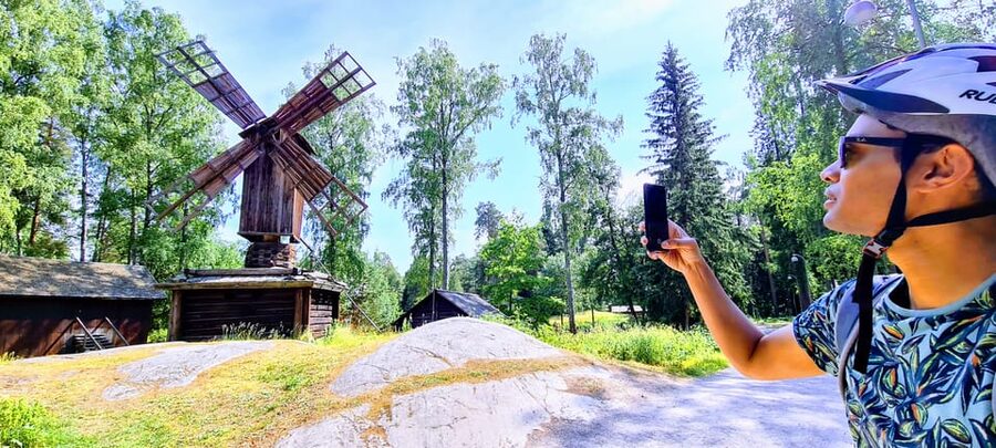 Helsinki: Bike or E-Bike Tour, BBQ, Sauna, Parks, and Forest - Why this bike tour sees a different Helsinki
