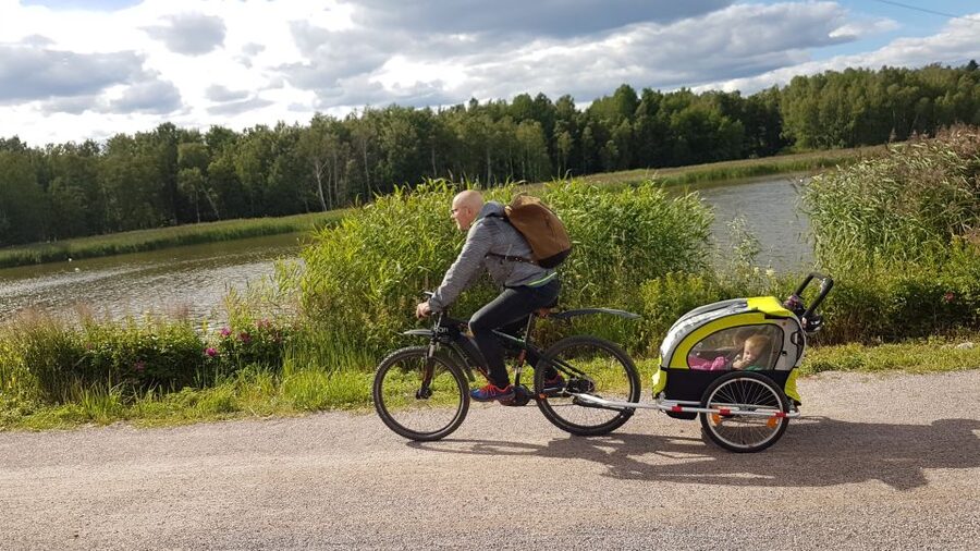 Helsinki: Bike or E-Bike Tour, BBQ, Sauna, Parks, and Forest - Seurasaari’s wooden buildings and seaside paths