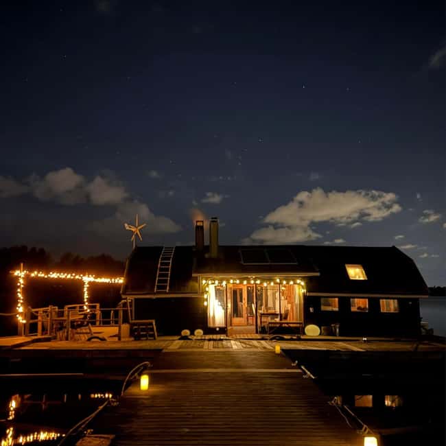 Helsinki: Rustic Traditional Floating Sauna Experience - Key points to know before you book