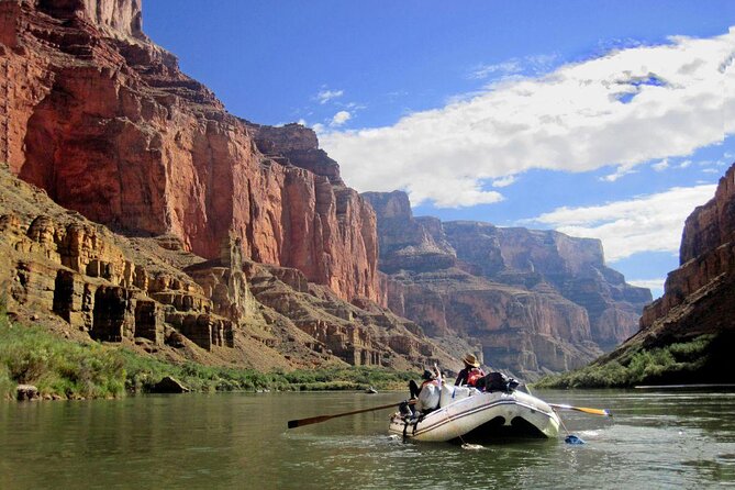 Hiking Adventure in White Rock Canyon and Desert Hot Springs - Entering the narrow washes and slot canyons