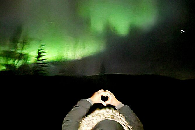 Hot Spring and Northern Lights Photography Tour - Aurora chasing and camera help after the soak