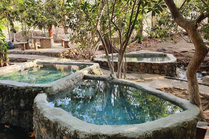 Hot Springs All Inclusive Relaxing Tour - Clay mask and 30-minute massage