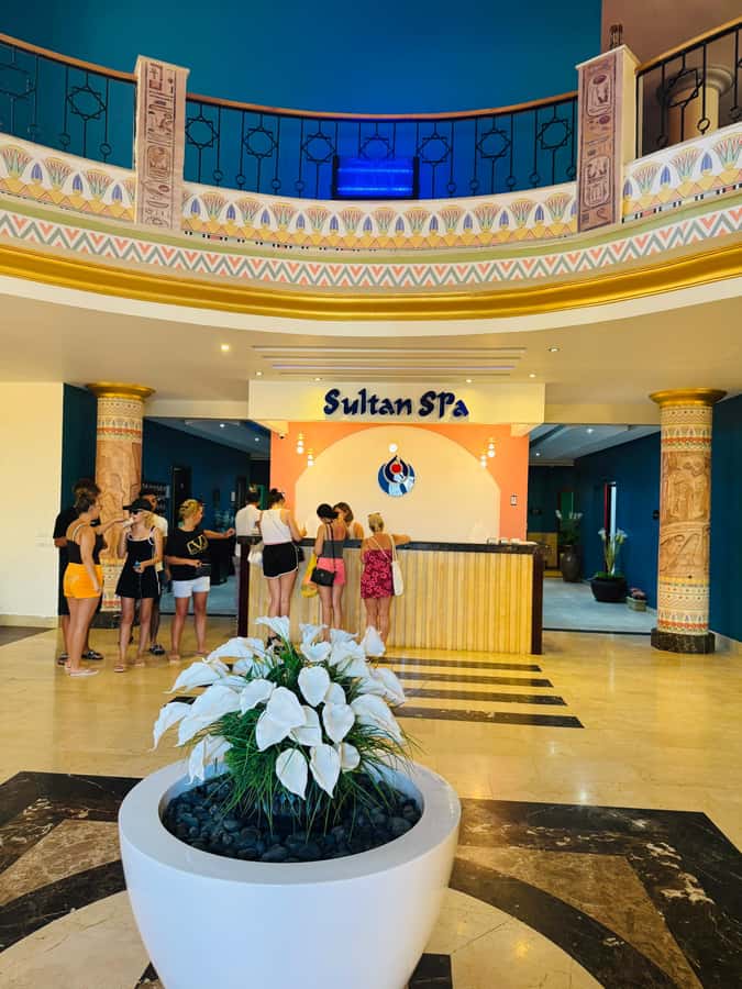 Hurghada: Sultan Cleopatra- Turkish Bath&Spa With Transfer - The hammam scrub and face mask