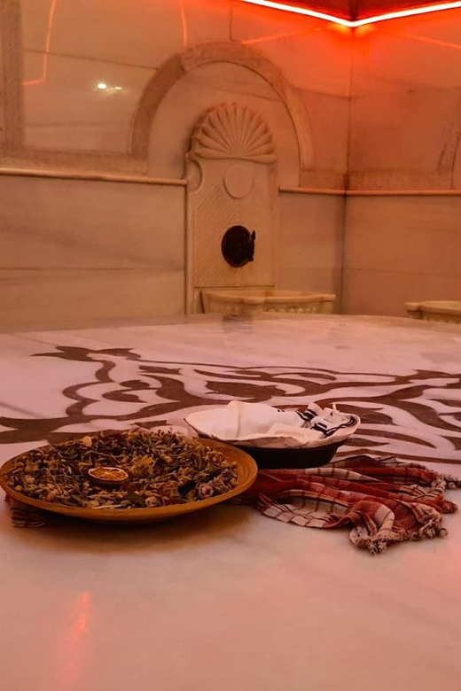 Istanbul: Acemoglu Historical Turkish Bath w/Private Options - Entering Acemoglu Hammam near Vezneciler