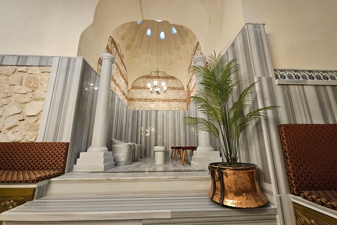 Istanbul Gedikpasa Historical Turkish Bath with Privacy Option - The 10-minute kese scrub