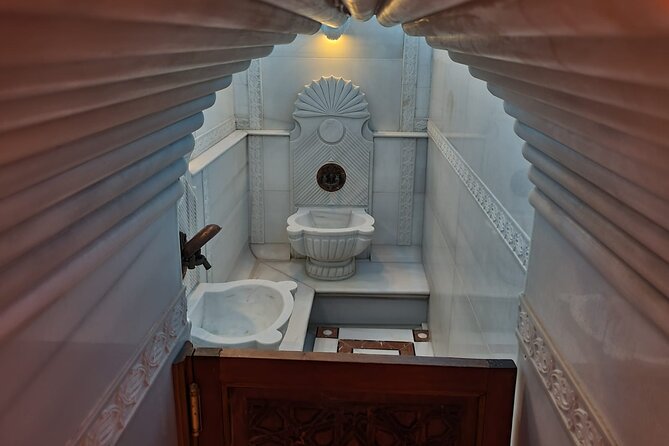 Istanbul : Historical Turkish Bath Experience in Old City - A 15th-century hamam in Istanbul’s Old City