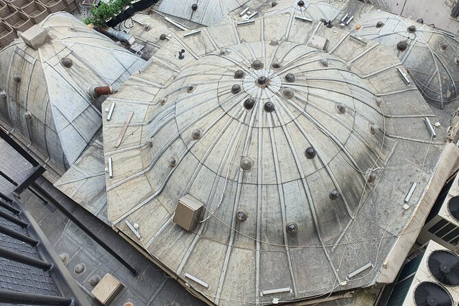 Istanbul : Historical Turkish Bath Experience in Old City - Public or semi-private: choose carefully