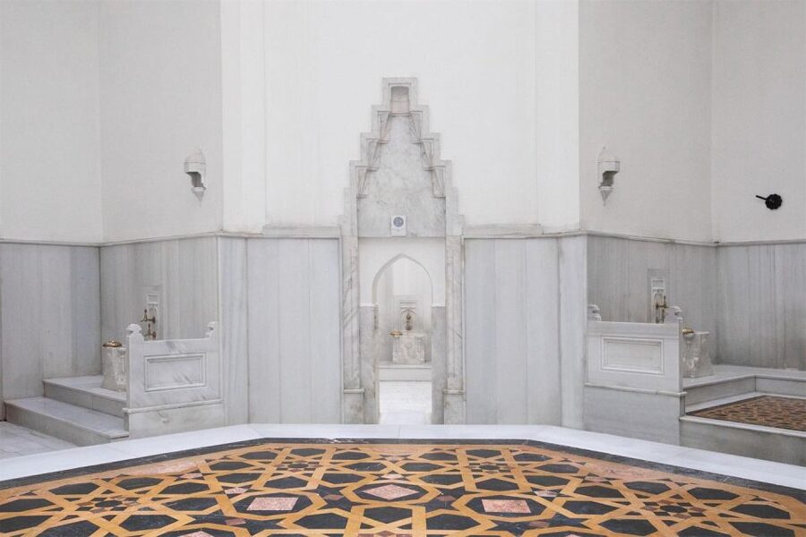 Istanbul: Hurrem Sultan Hamam Experience - Clay, redbud oil, and the longer package