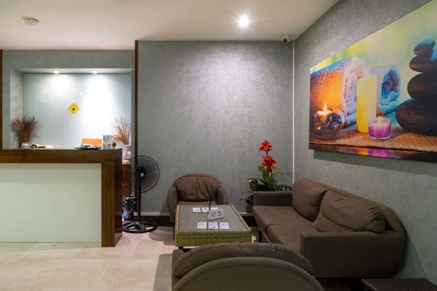 Istanbul: Private Turkish Bath, Massage, and Pool in Taksim - Who will enjoy this Taksim hamam most?