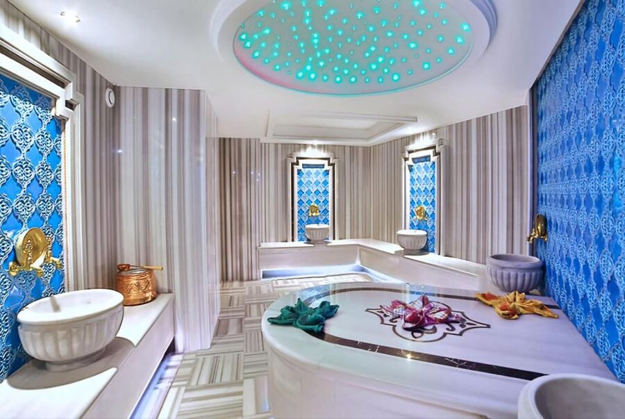 Istanbul: Private Turkish Bath, Massage, and Spa in Old City - The private hammam: scrub, water, and foam
