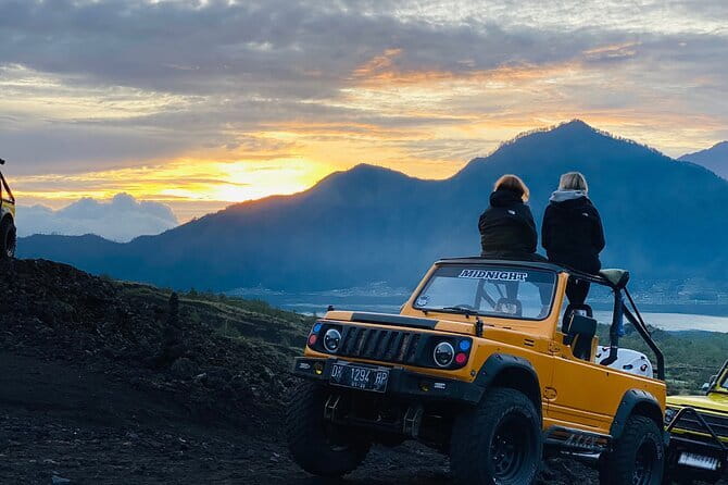Jeep Mount Batur and Hot Springs with instagram fotos - Leaving Ubud before dawn