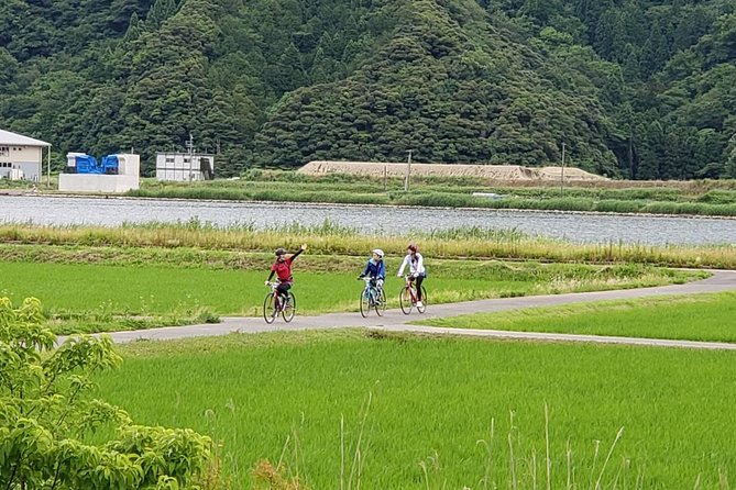 Kinosaki Onsen Cycling Tour Kinosaki & Riverside Experience - What the $110.76 price includes in practical terms