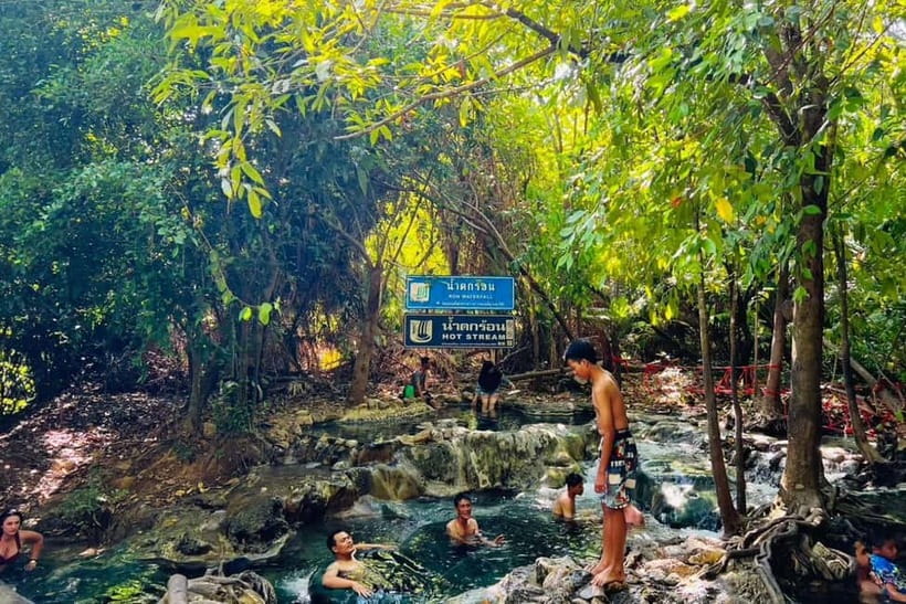 Krabi: Emerald Pool, Hot Springs, and Kayaking Tour - The Guide and Group Experience