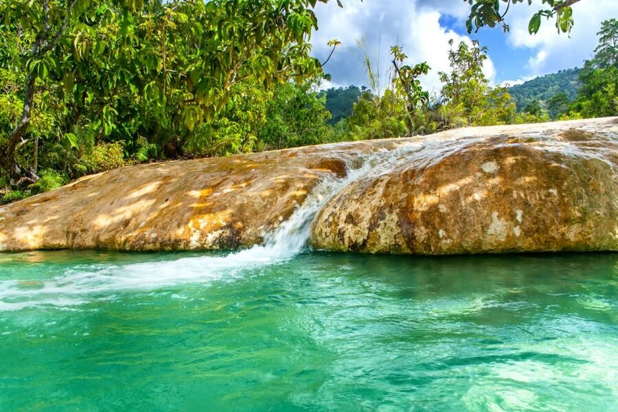 Krabi: Klongtom Hot Spring, Emerald Pool and Tiger Cave Tour - Who will enjoy this day most
