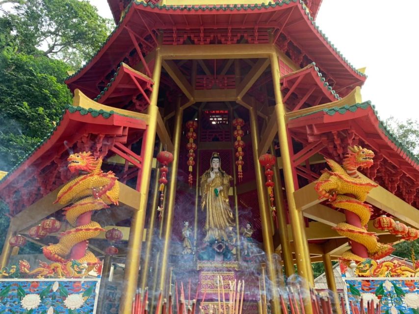 Krabi: Tiger Cave, Hot Springs and Emerald Pool Jungle Tour - Lunch with Thai dishes and vegetarian options