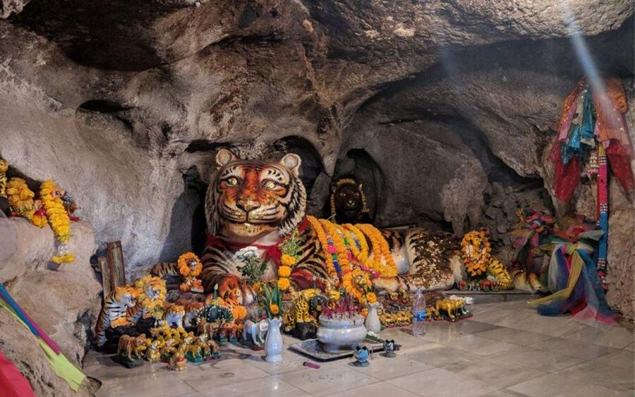 Krabi: Tiger Cave, Hot Springs and Emerald Pool Jungle Tour - What to pack for a smoother day