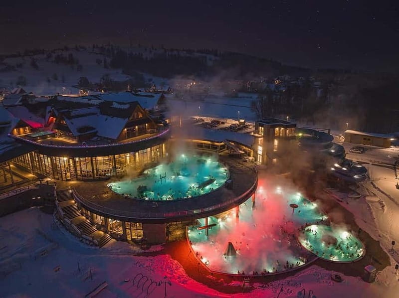 Krakow: Evening Relaxation at Chocholowskie Thermal Baths - The long road to Chochołów
