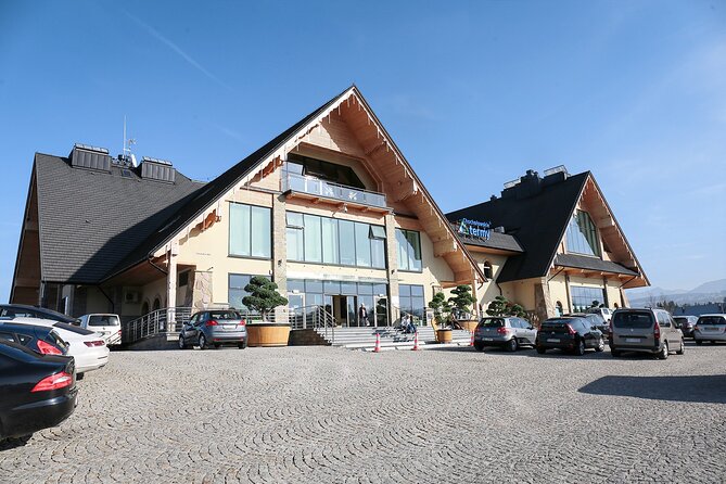 Kraków: Explore Zakopane Tatra Mountain and optional Thermal Bath - Zakopane and Krupówki: two hours in Poland’s mountain capital