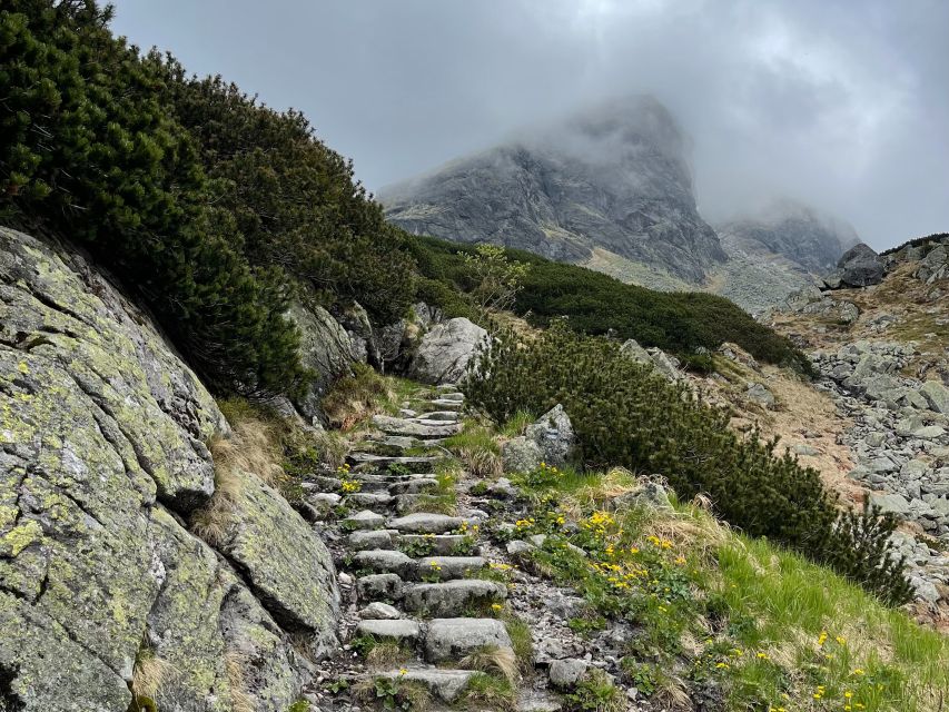 Krakow: Hiking Adventure in Tatra Mountains & Thermal Baths - The guide and the feel of the day